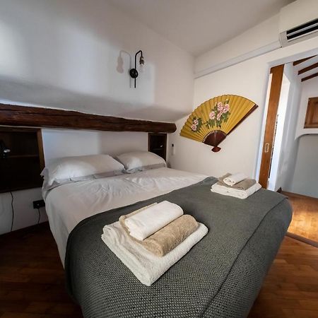 Tina’S Apartment Firenze Bagian luar foto