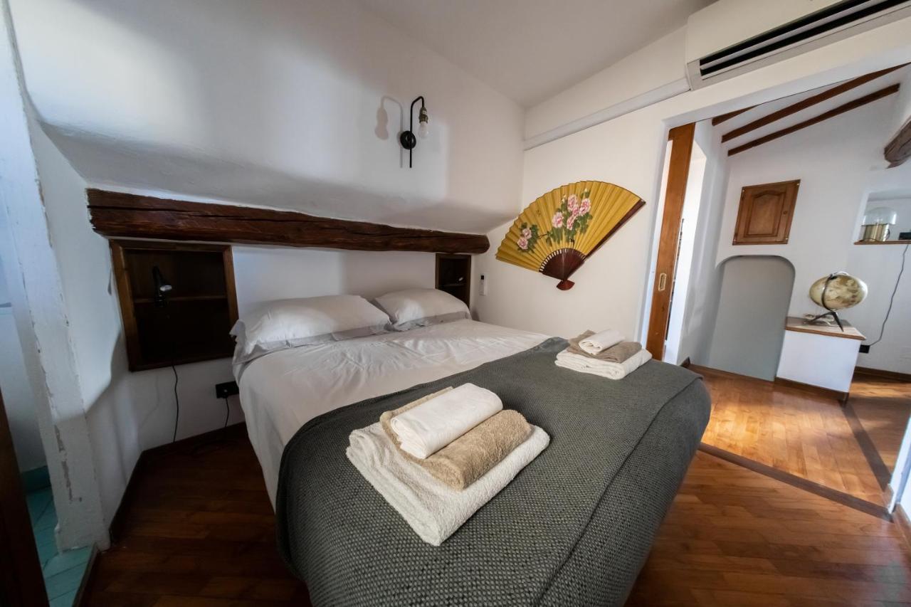 Tina’S Apartment Firenze Bagian luar foto