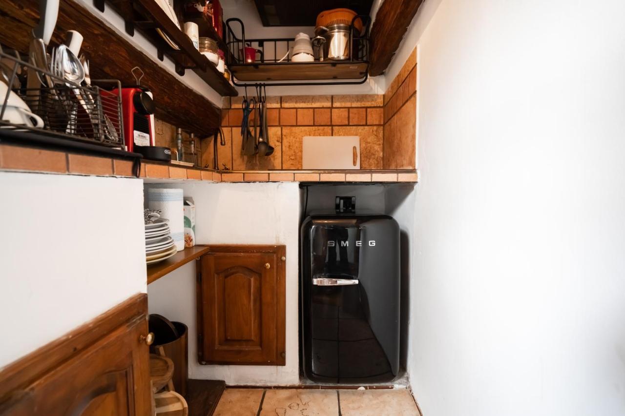 Tina’S Apartment Firenze Bagian luar foto